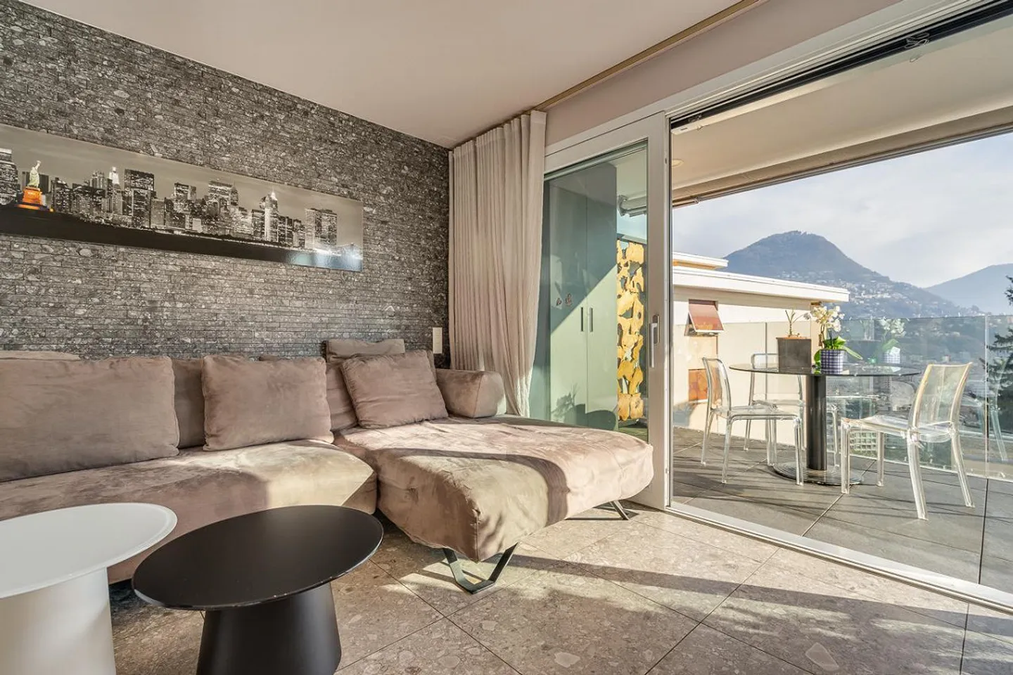 Appartamento Moderno con Vista Lago a Massagno - Foto 7 di 9