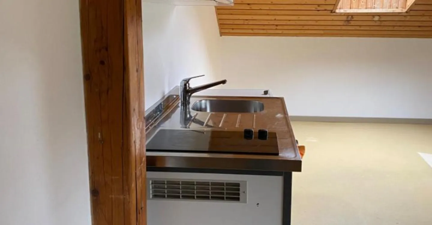 Vucherens - chemin de Montillier 5 - Space for offices, storage or - Photo 3 of 5