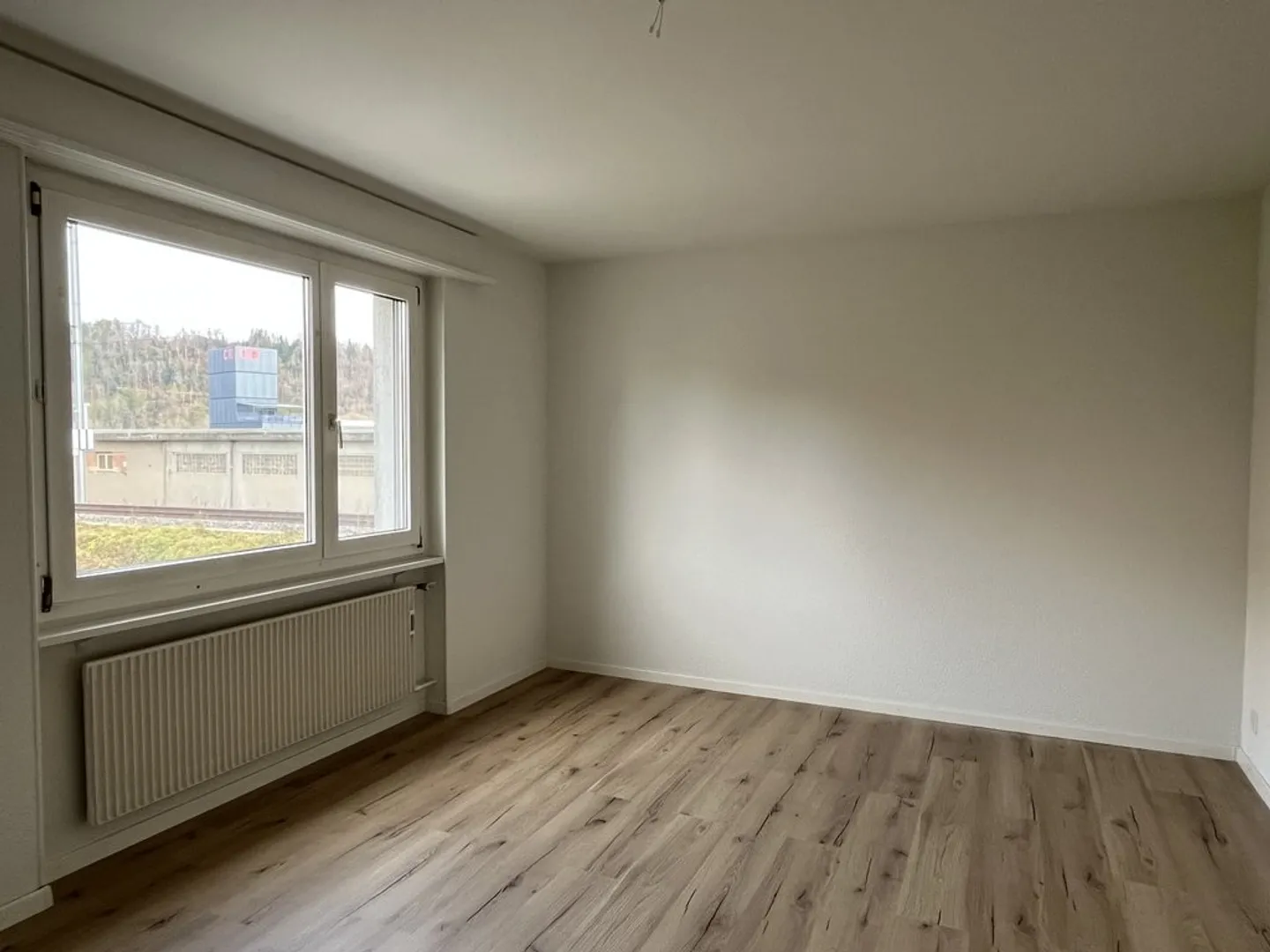 1.5 rooms for rent in Porrentruy from 01.07.2026 - Photo 2 of 5