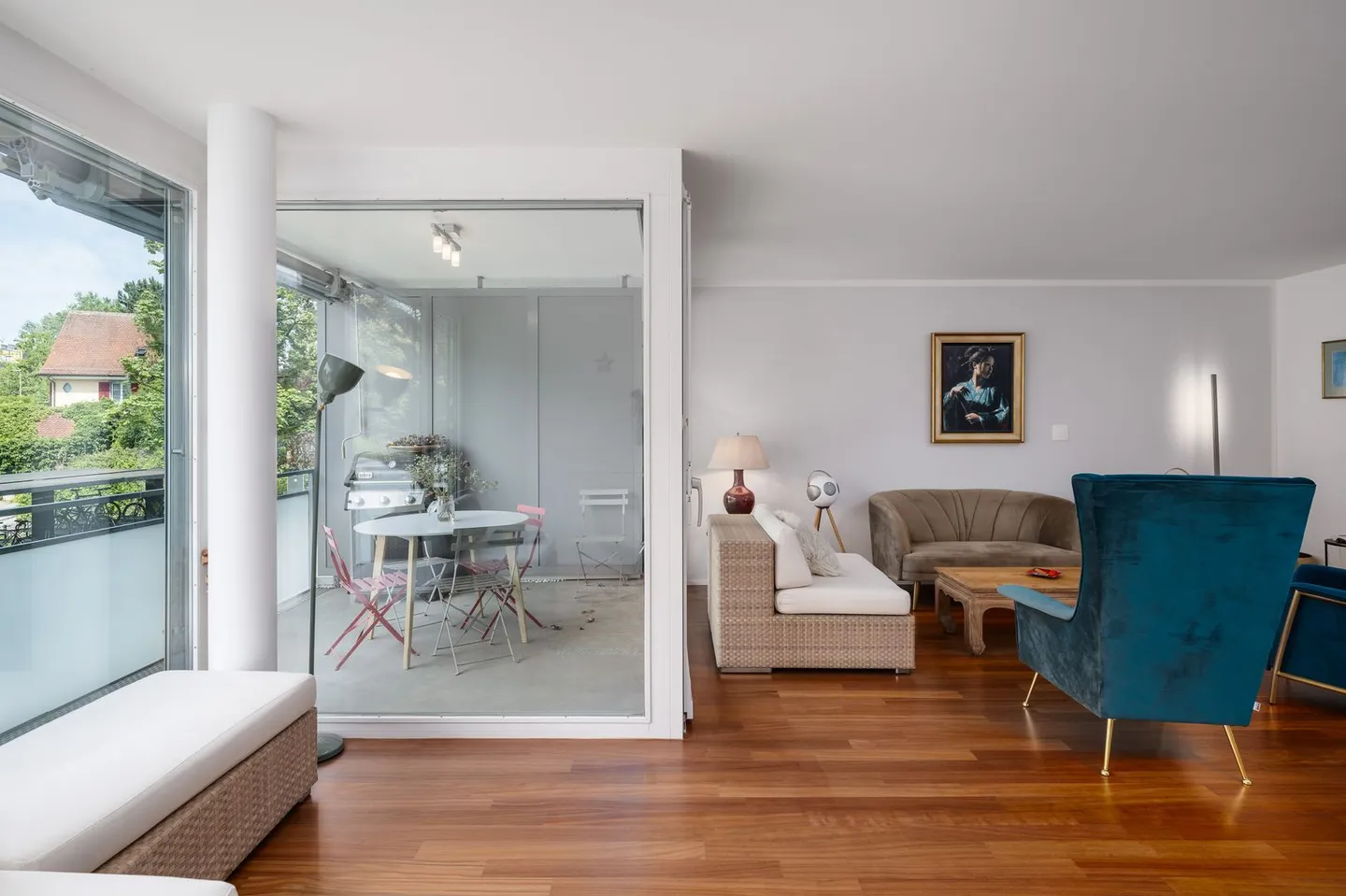 Modern Apartment in Dübendorf - Photo 2 of 7