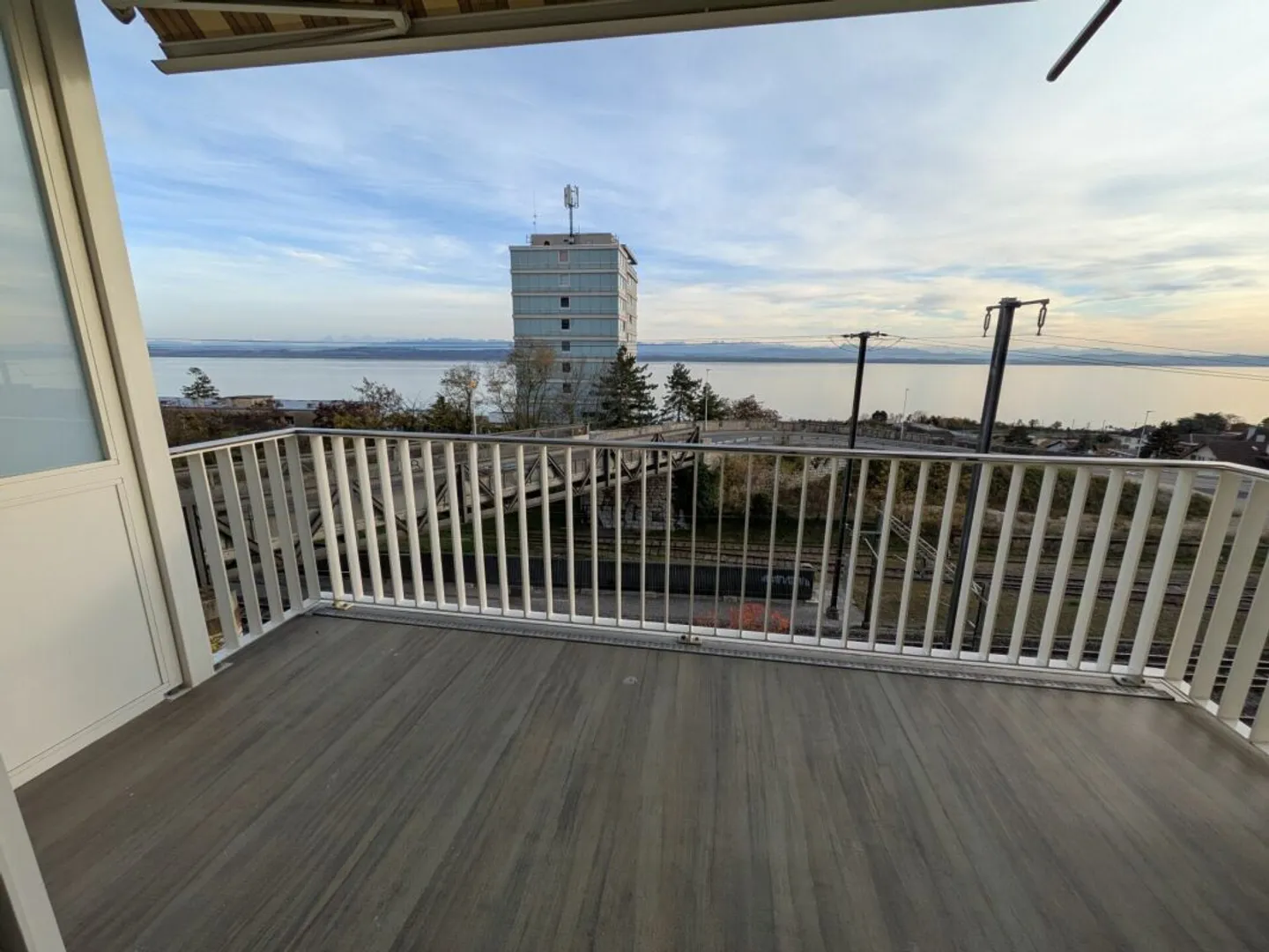 Appartement de 3 pièces avec vue sur le lac - Photo 7 sur 11