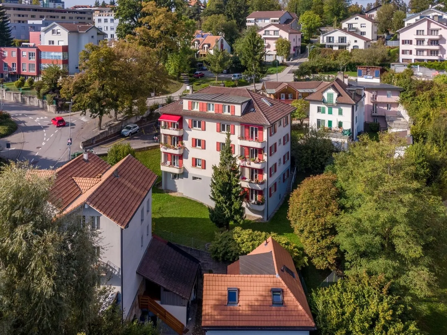 Charmant appartement 3.5 pièces au 1er étage - Photo 3 sur 9