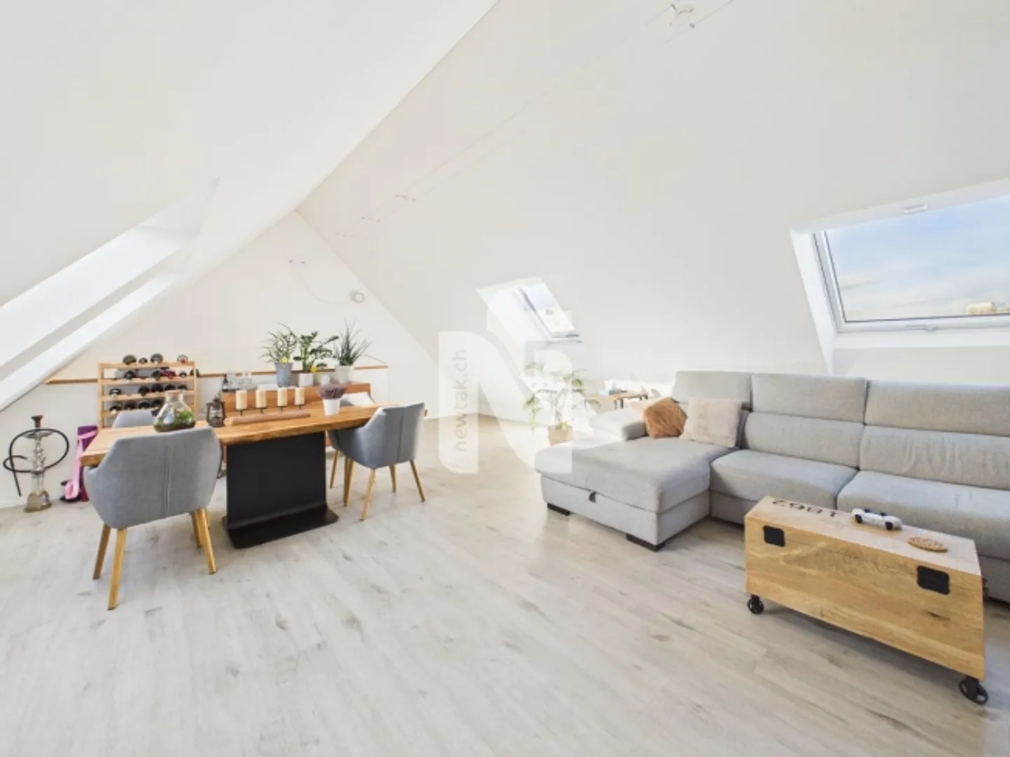 Vivere su due piani - con balcone, ascensore, torre di lavaggio e giardino comune - Foto 11 di 13