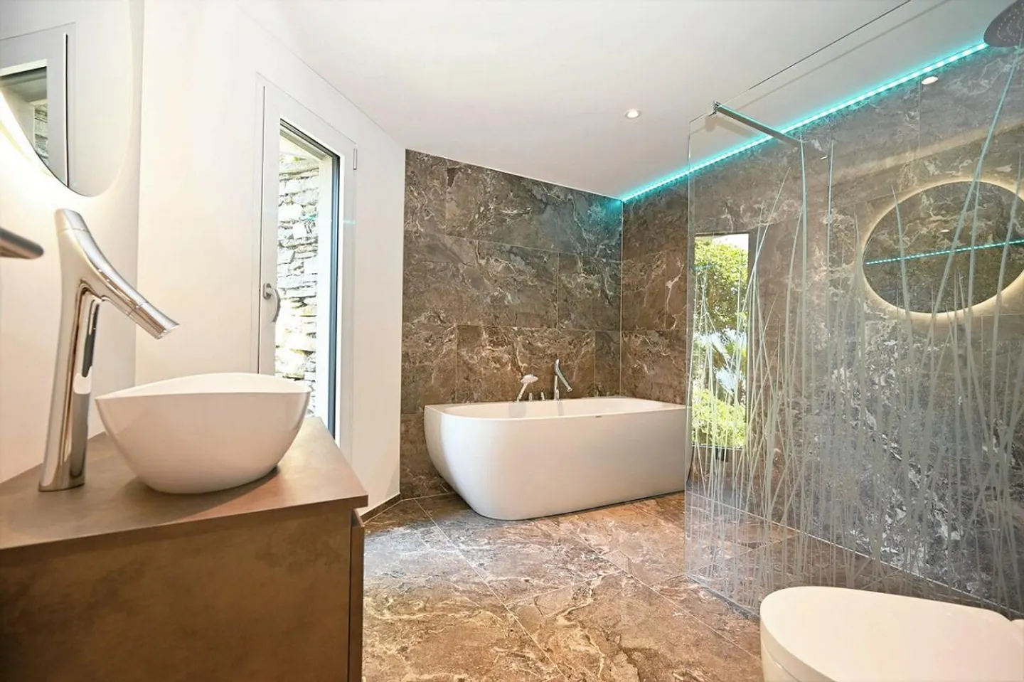 HOLIDAY RESIDENCE WITH LOTS OF QUIET, SUN, VIEW AND SPACE - Photo 6 of 13