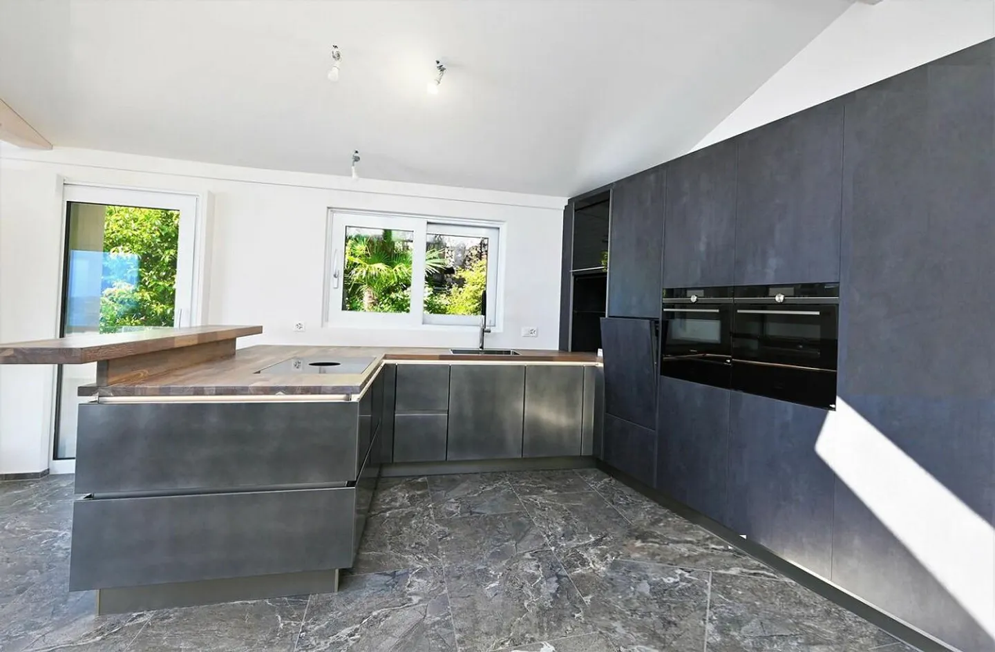 HOLIDAY RESIDENCE WITH LOTS OF QUIET, SUN, VIEW AND SPACE - Photo 8 of 13