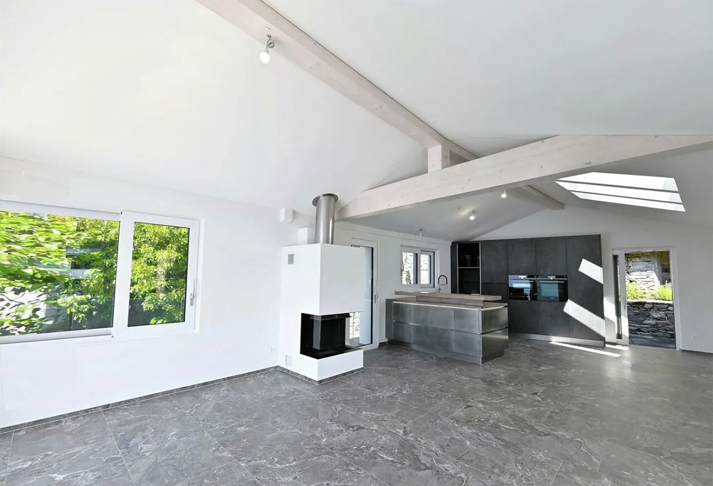 HOLIDAY RESIDENCE WITH LOTS OF QUIET, SUN, VIEW AND SPACE - Photo 9 of 13