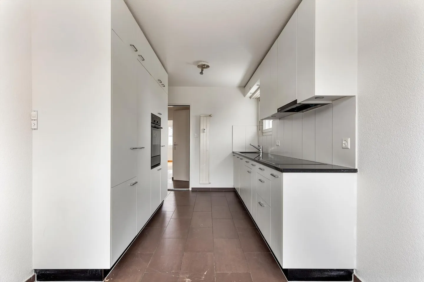 Apartment for rent - Photo 6 of 13