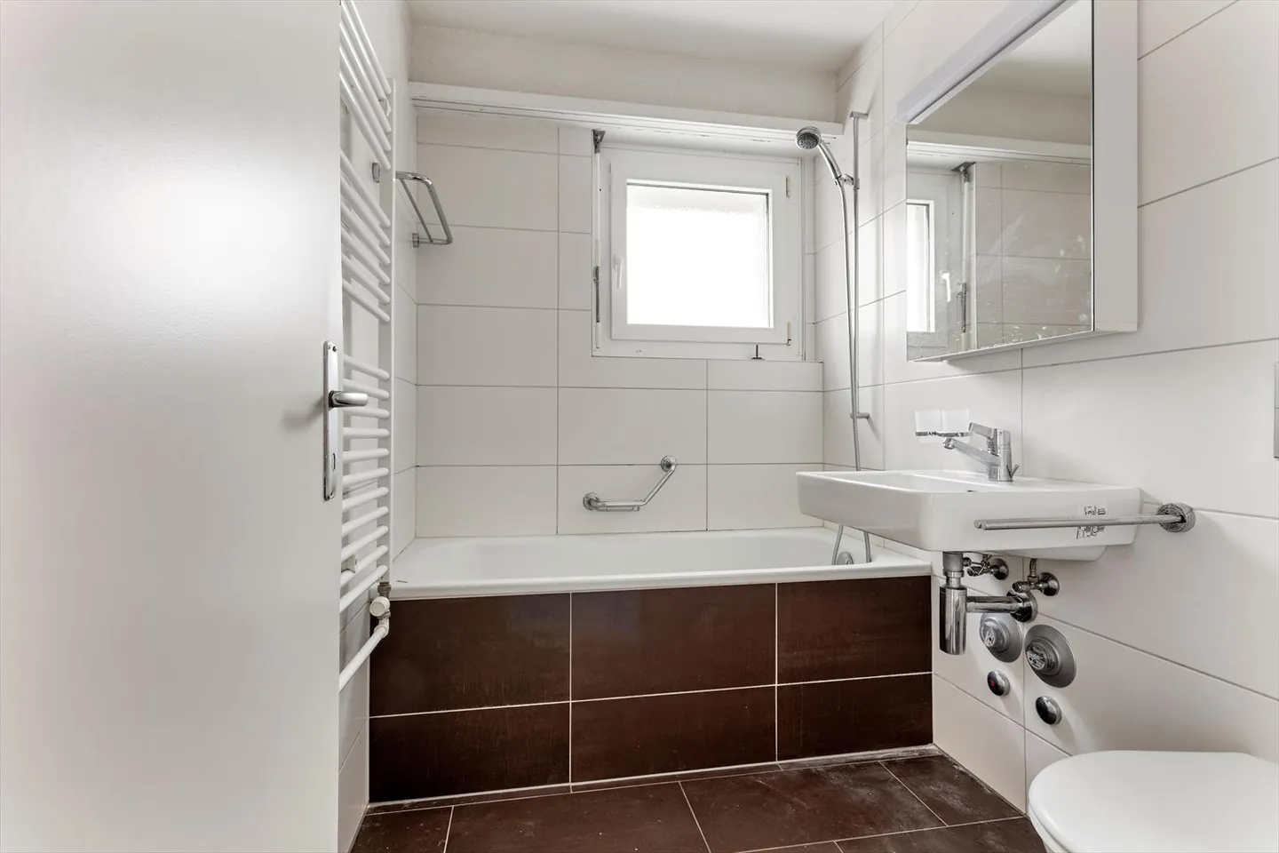 Apartment for rent - Photo 11 of 13