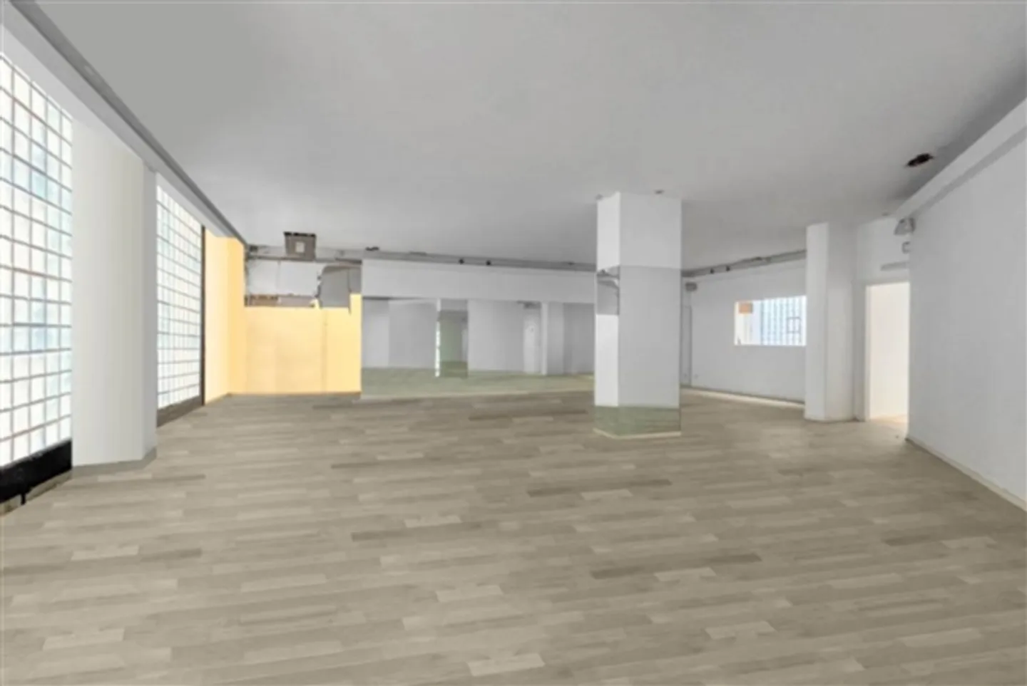 Opportunity to seize - Photo 1 of 3