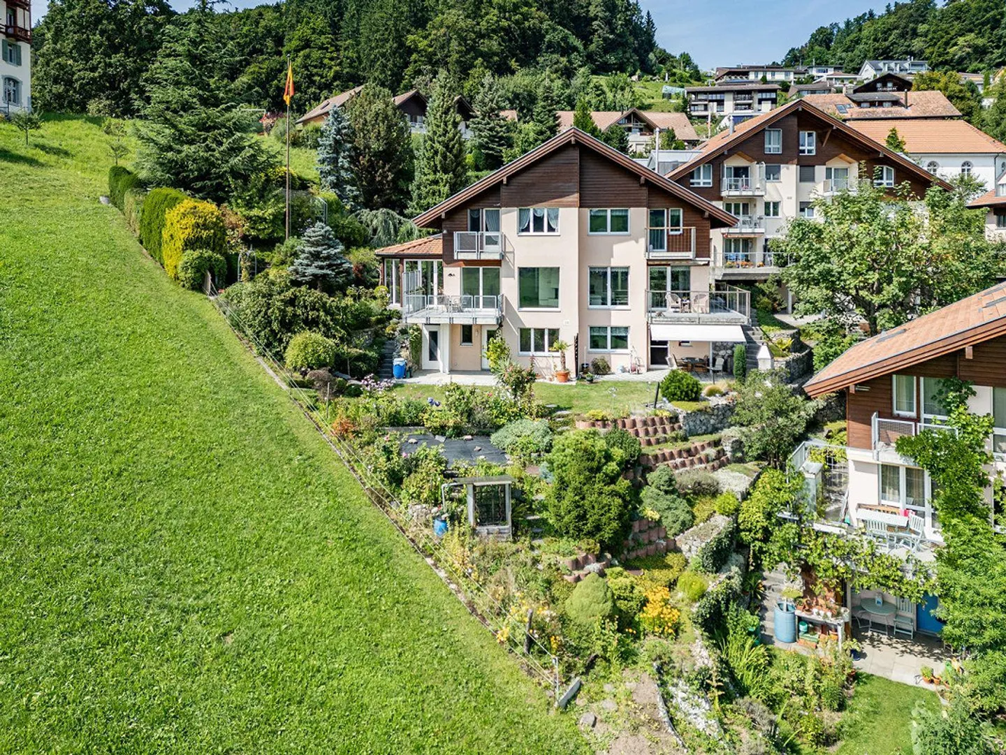 Charmantes Doppelhaus mit Weitblick - Foto 1 von 13