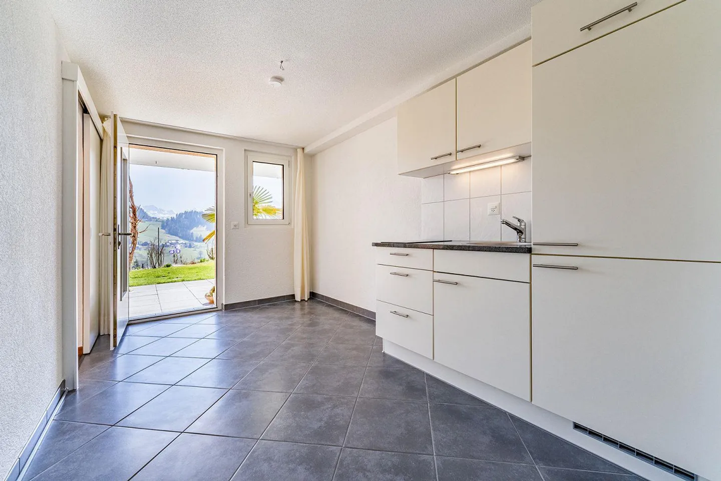Charmantes Doppelhaus mit Weitblick - Foto 11 von 13