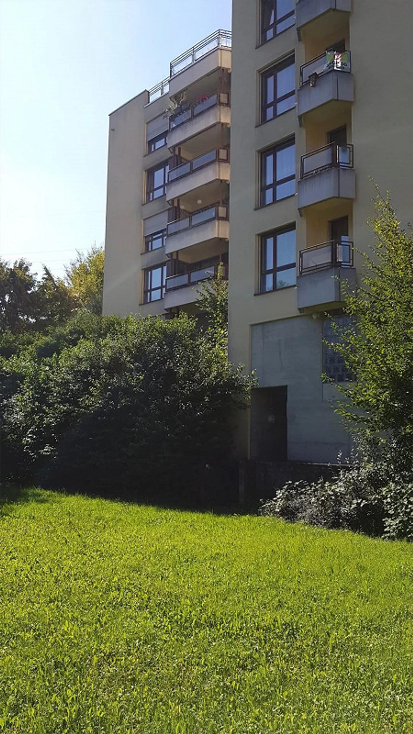 Bel appartement avec coin jardin - Photo 12 sur 12