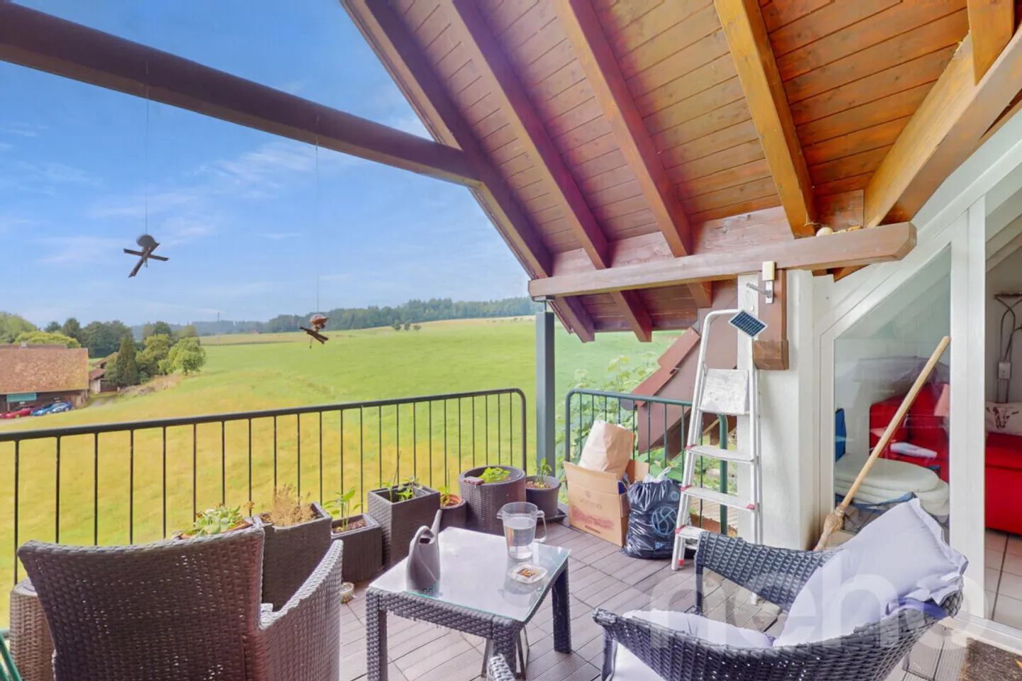 Appartement en duplex avec beaucoup d'espace et vue sur la verdure - Photo 5 sur 12