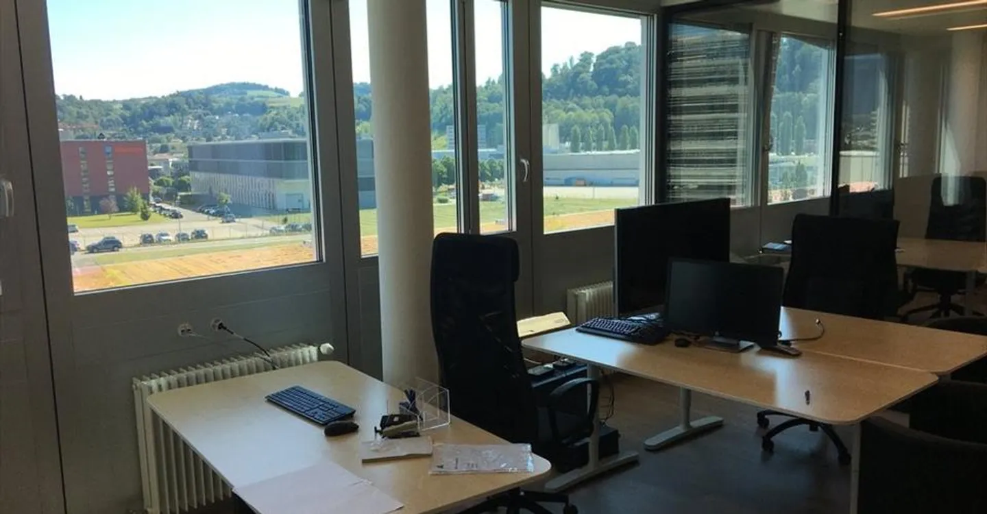 Spazio ufficio in affitto - Foto 4 di 7