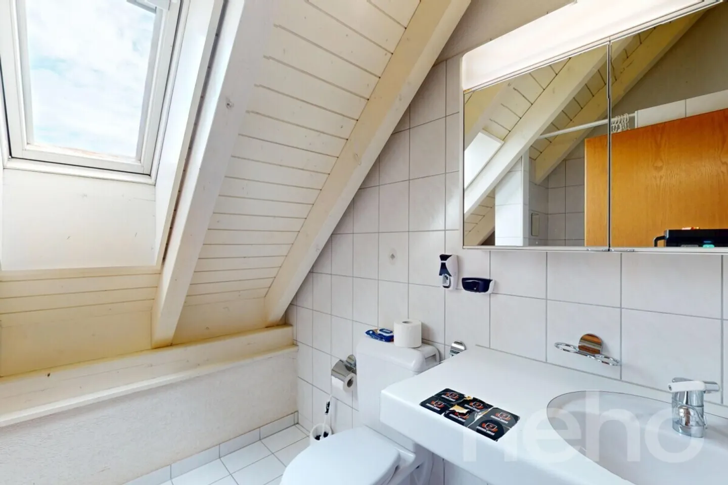 Appartement en duplex avec beaucoup d'espace et vue sur la verdure - Photo 10 sur 12