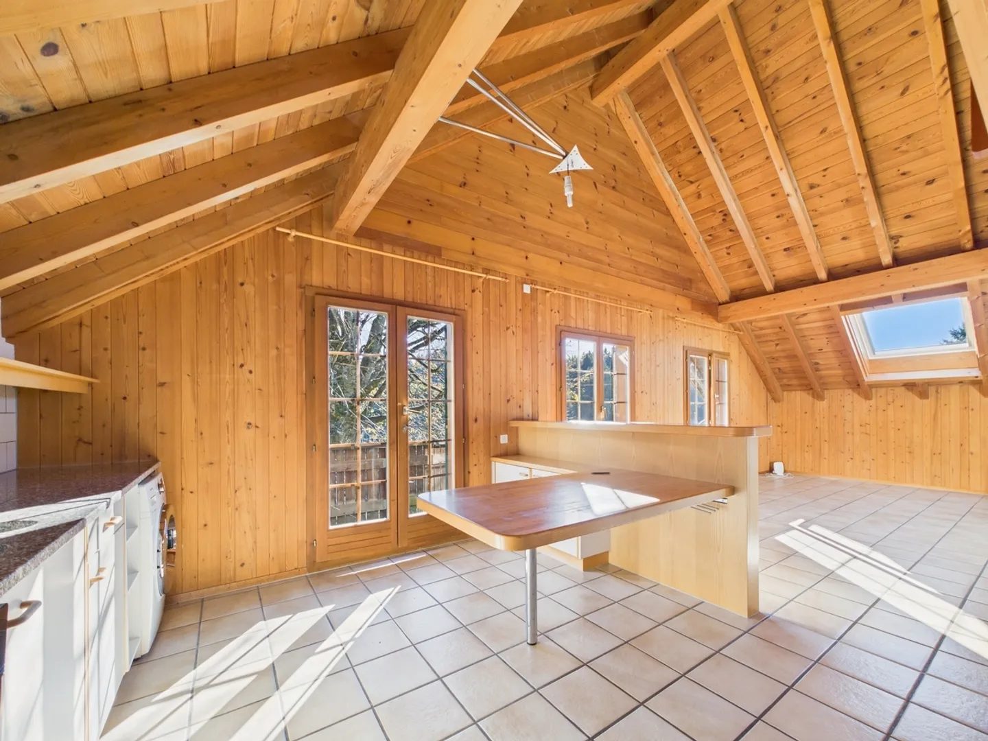 Charmante appartement 3.5 pièces dans le vert avec vue sur la forêt - Photo 4 sur 12