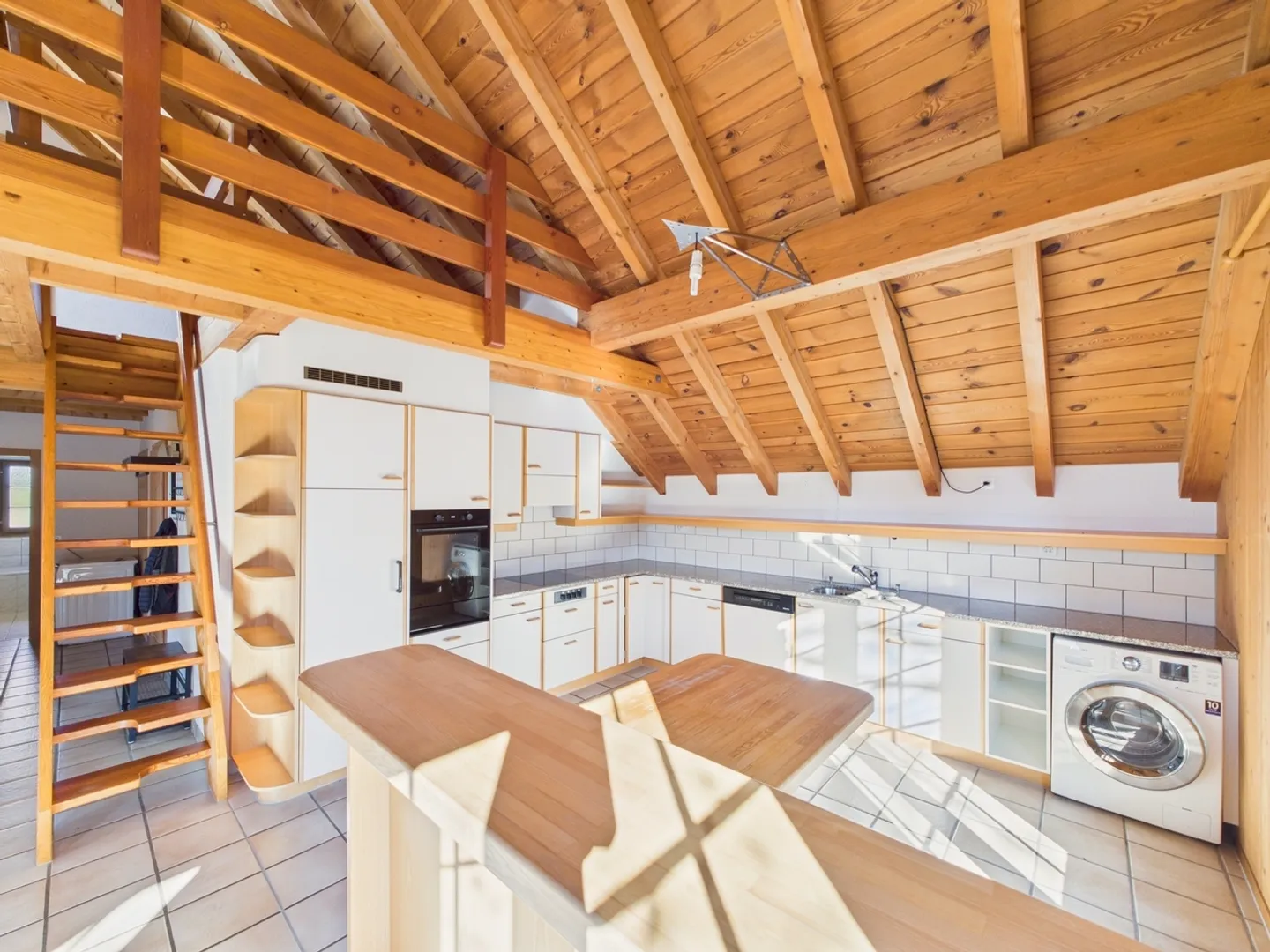 Charmante appartement 3.5 pièces dans le vert avec vue sur la forêt - Photo 6 sur 12