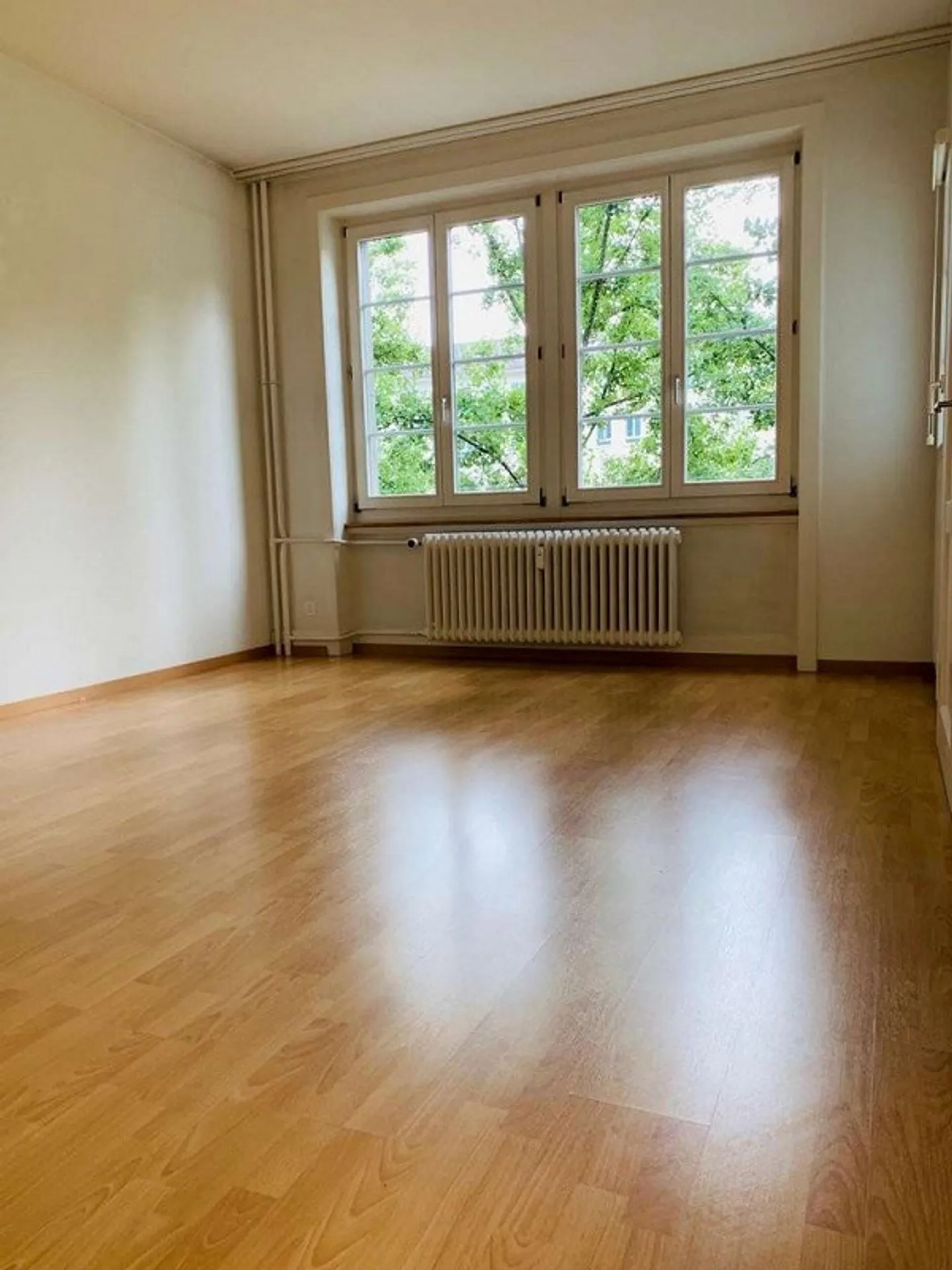 appartement lumineux de 2,5 pièces en ville - Photo 6 sur 8