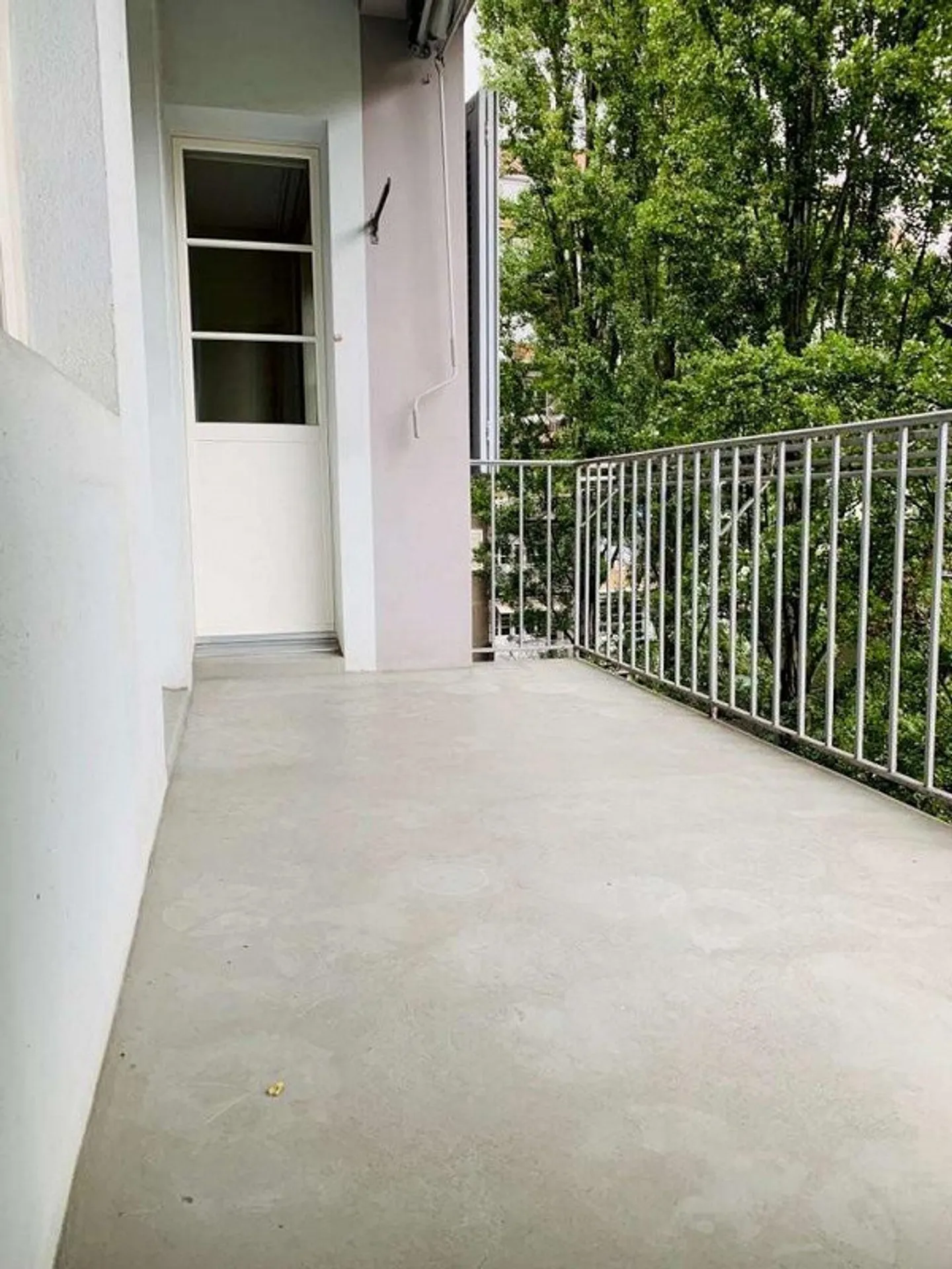 appartement lumineux de 2,5 pièces en ville - Photo 8 sur 8