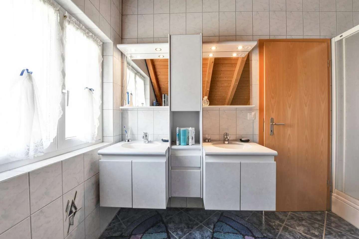 Charmantes Familienhaus in der Natur - Foto 13 von 27