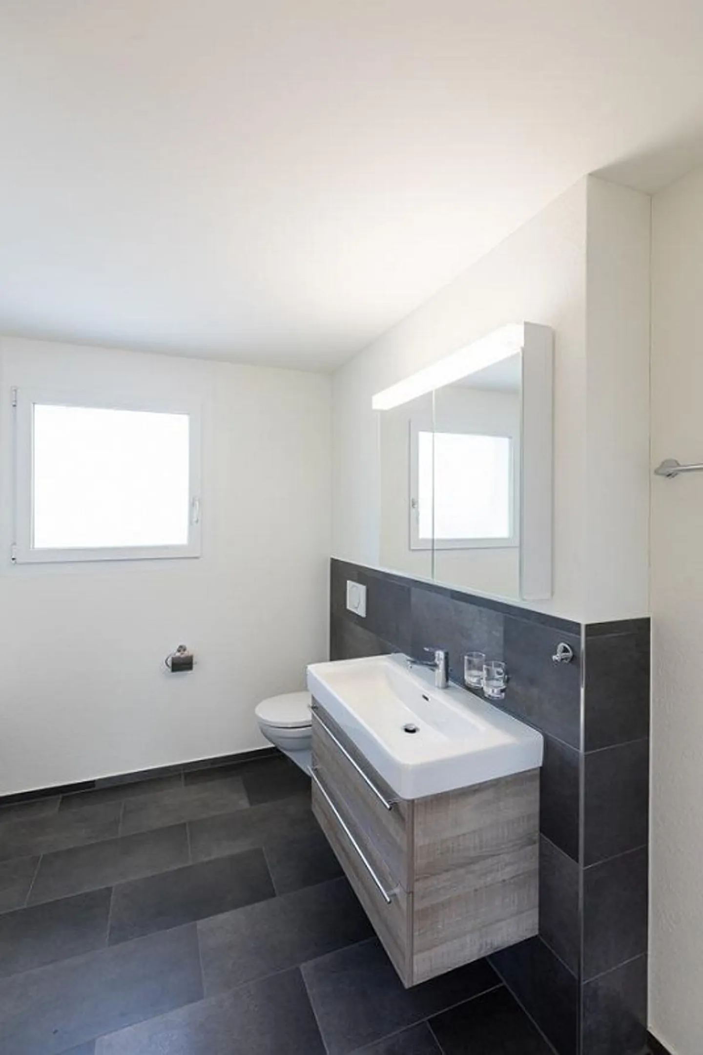 Appartement Attique Moderne - Photo 6 sur 9