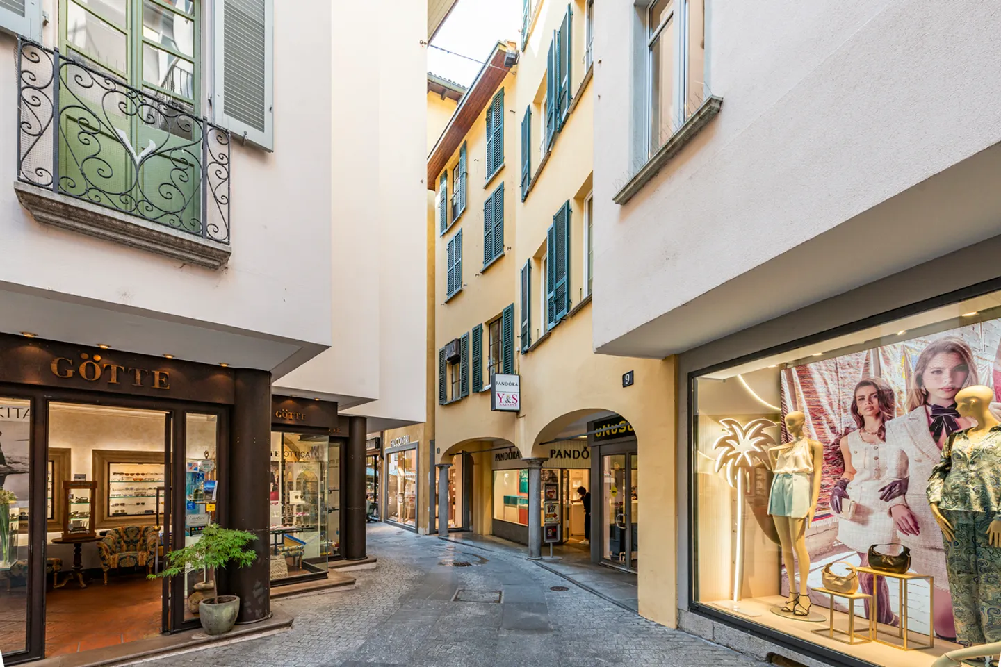 Commercial Space in the Center of Lugano - Photo 2 of 6