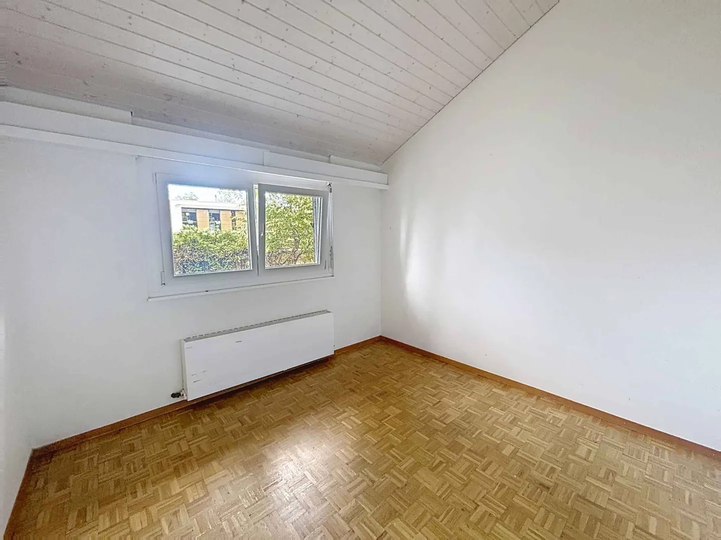 Two Villas with Renovation Potential - Photo 7 of 7