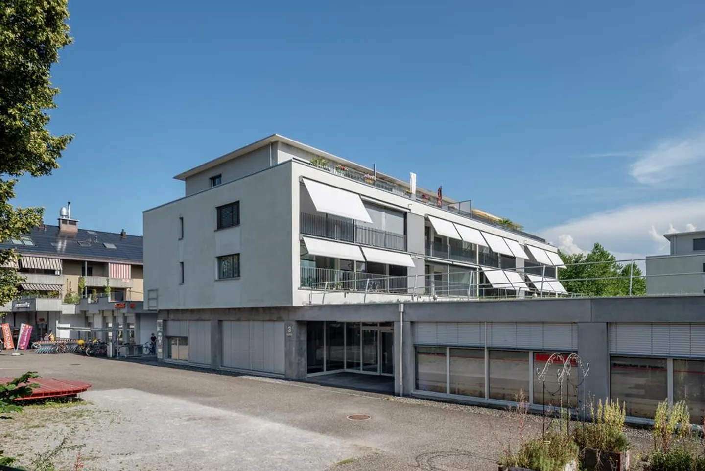 Motorradplatz gesucht? - Foto 1 von 1