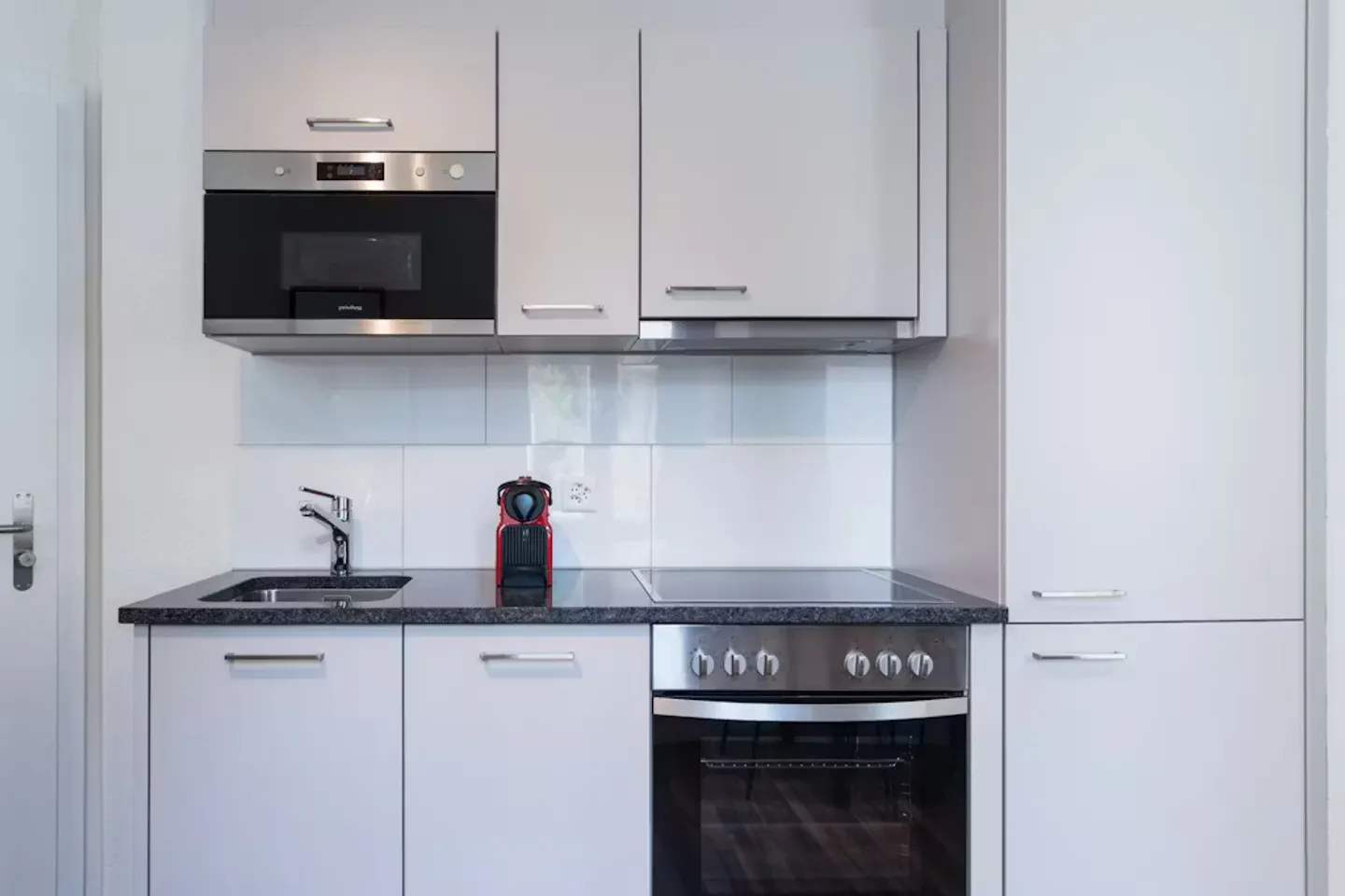 Apartment for rent - Photo 3 of 10