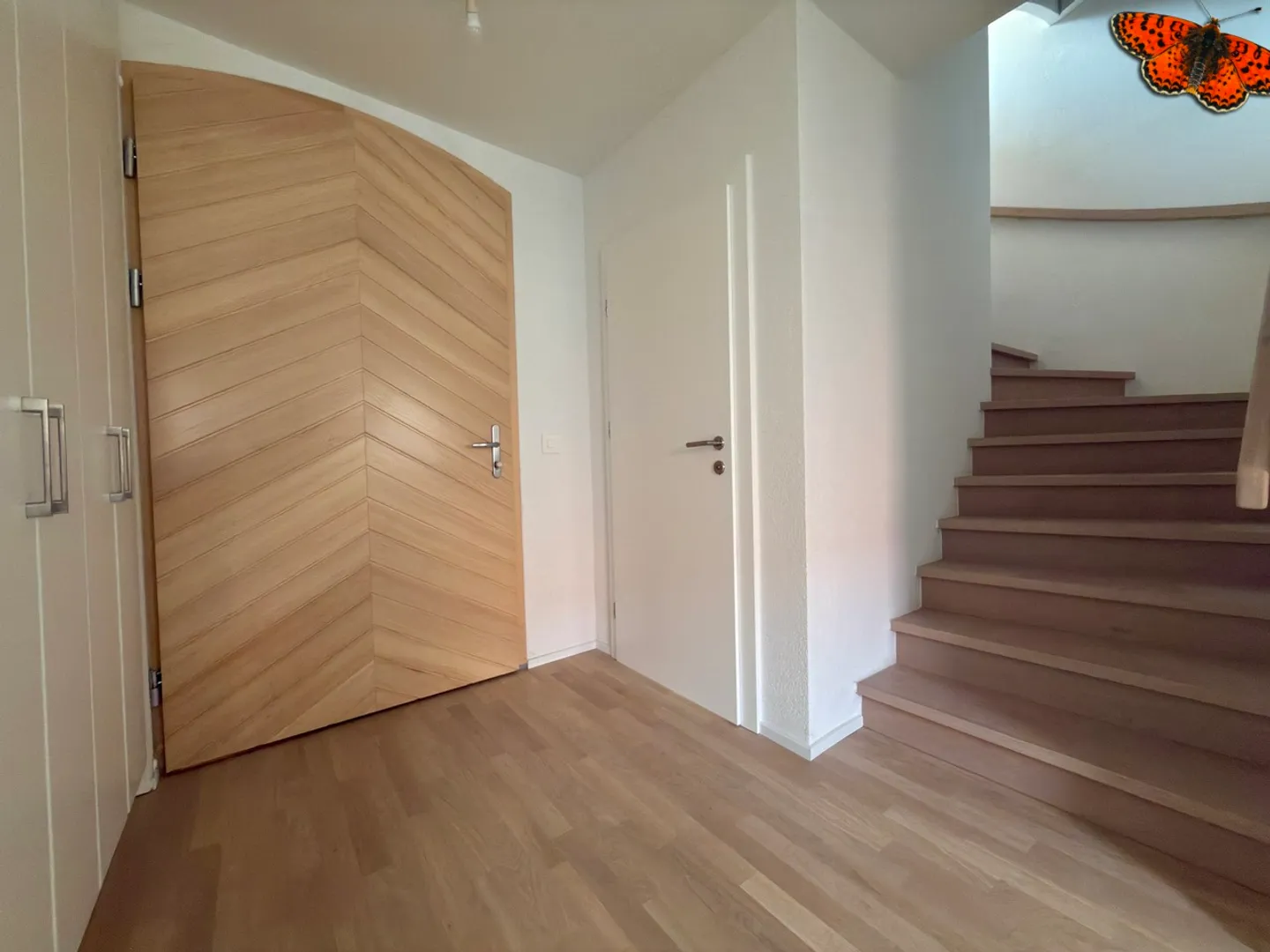 MAGNIFIKANTE 3 ½ ZIMMER TRIPLEX-WOHNUNG MIT MEZZANINE - ROMONT - Foto 4 von 8