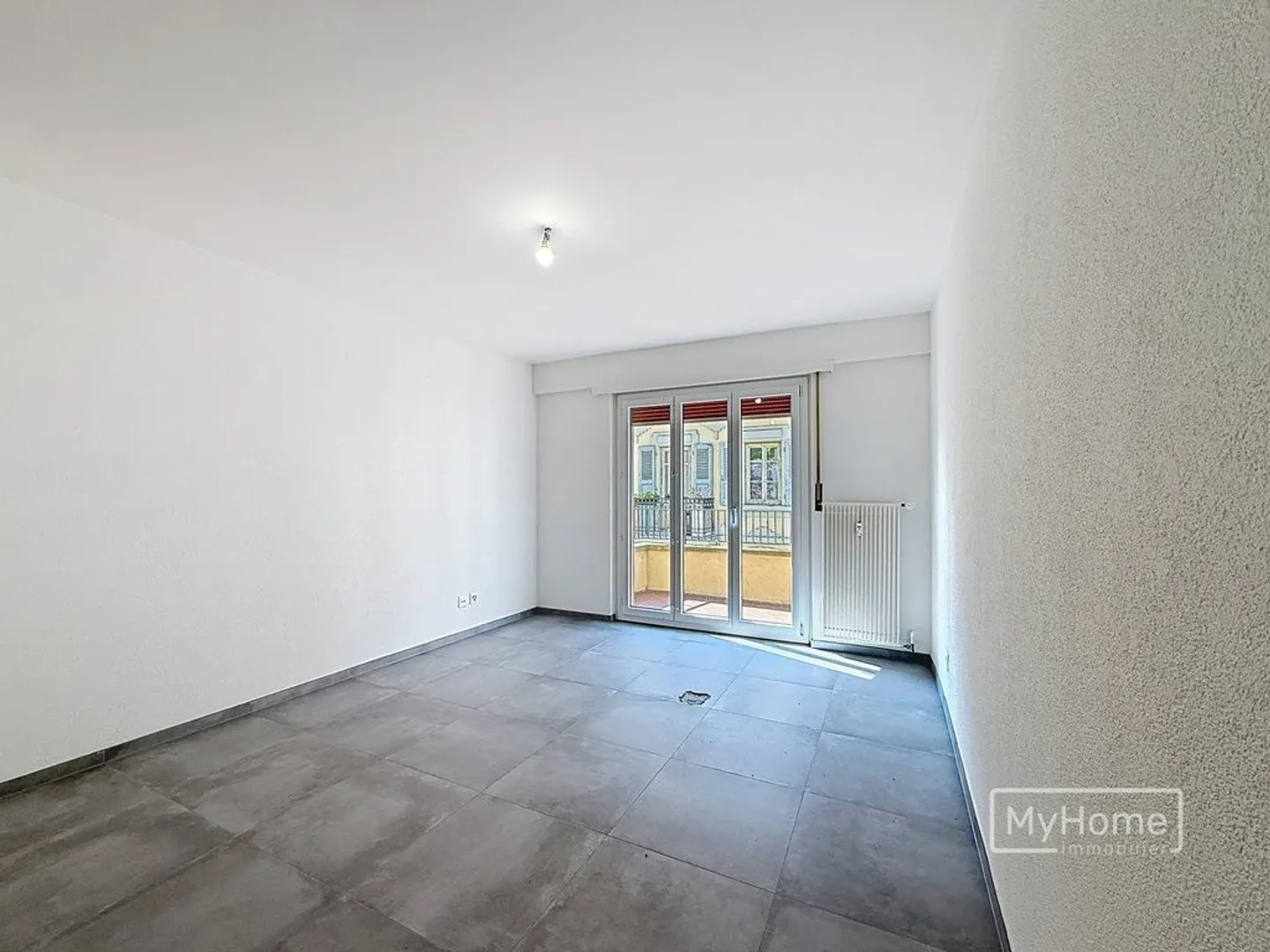 Bellissimo appartamento 3.5 stanze recentemente ristrutturato a Vevey - Foto 4 di 7