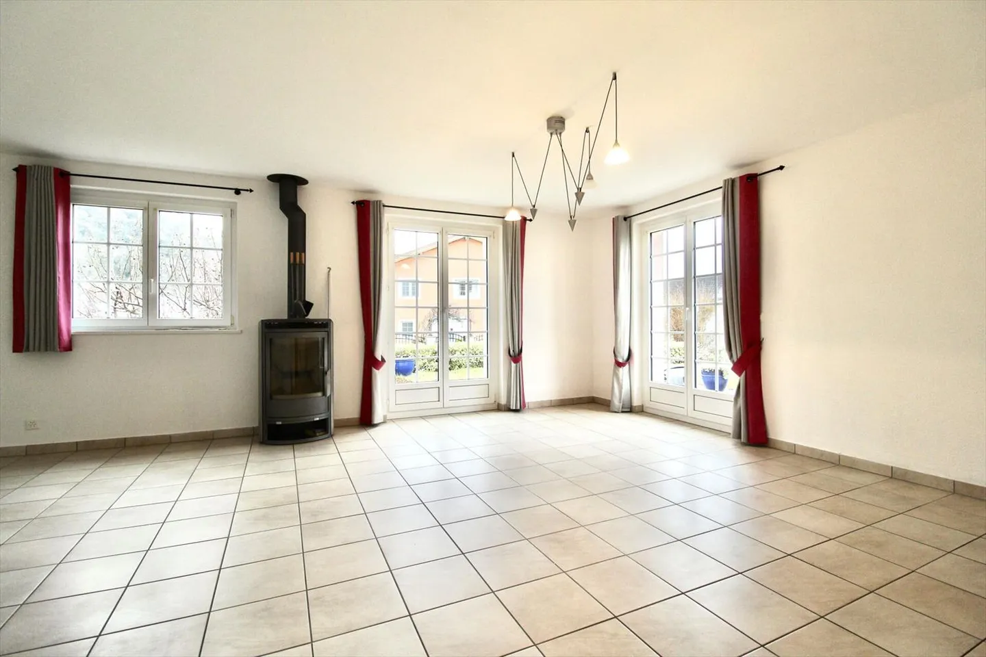 Charming detached villa, ideal for family - Photo 5 of 13