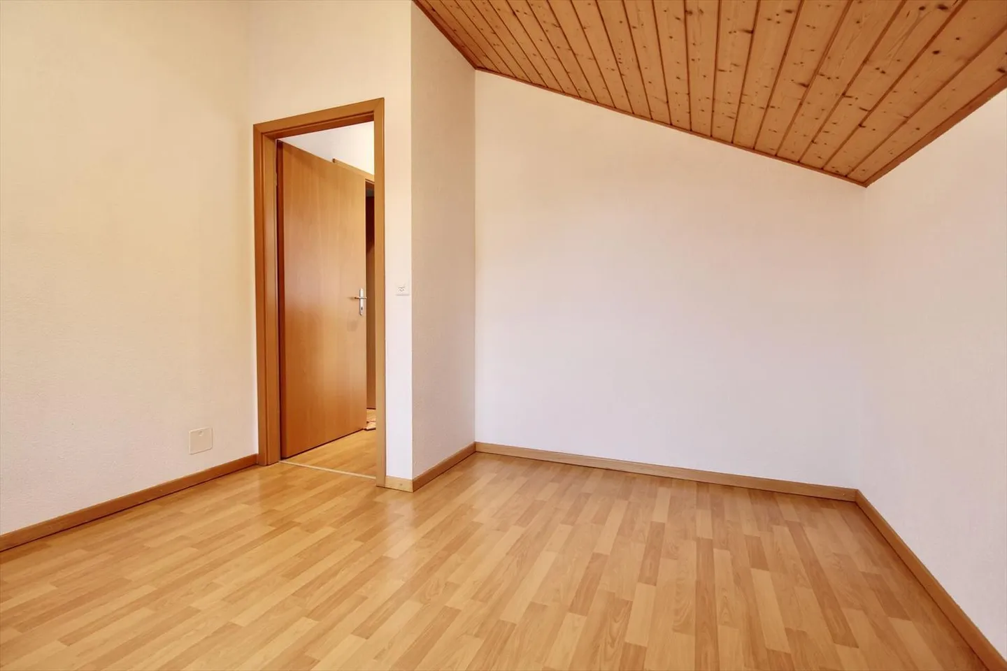 Charming detached villa, ideal for family - Photo 9 of 13