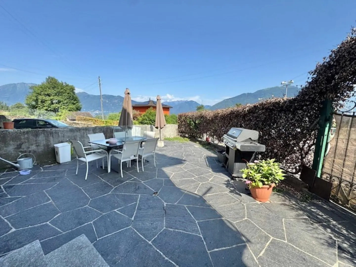 FOR SALE IN PIAZZOGNA (Gambarogno) - beautiful single-family house with 4.5 rooms in a central location - Photo 3 of 21