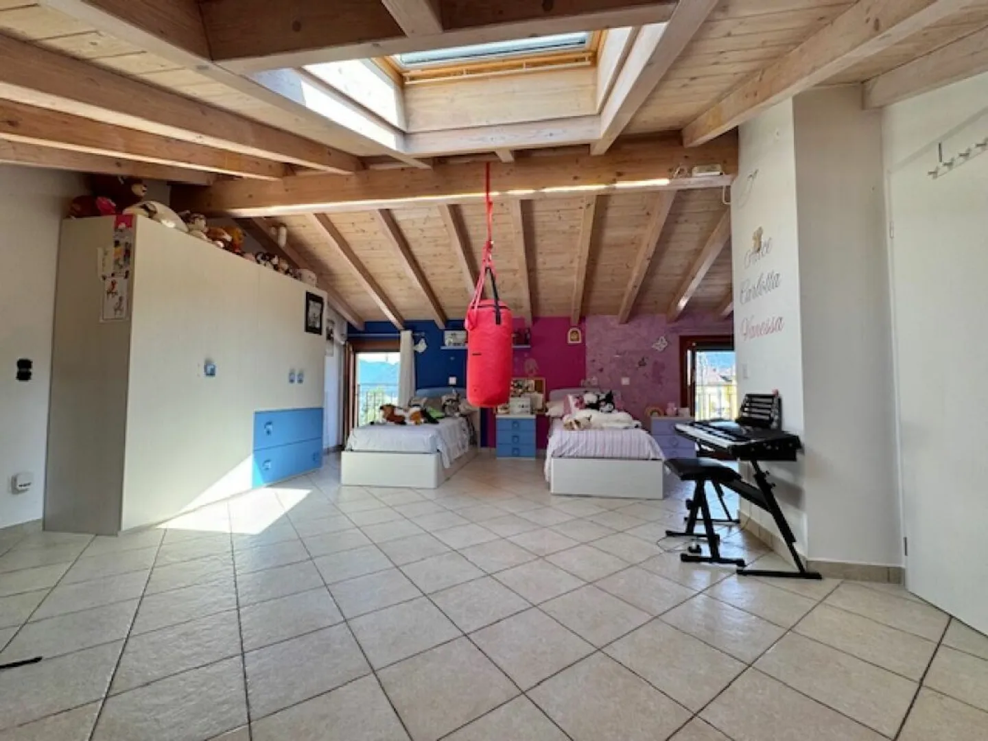 FOR SALE IN PIAZZOGNA (Gambarogno) - beautiful single-family house with 4.5 rooms in a central location - Photo 17 of 21