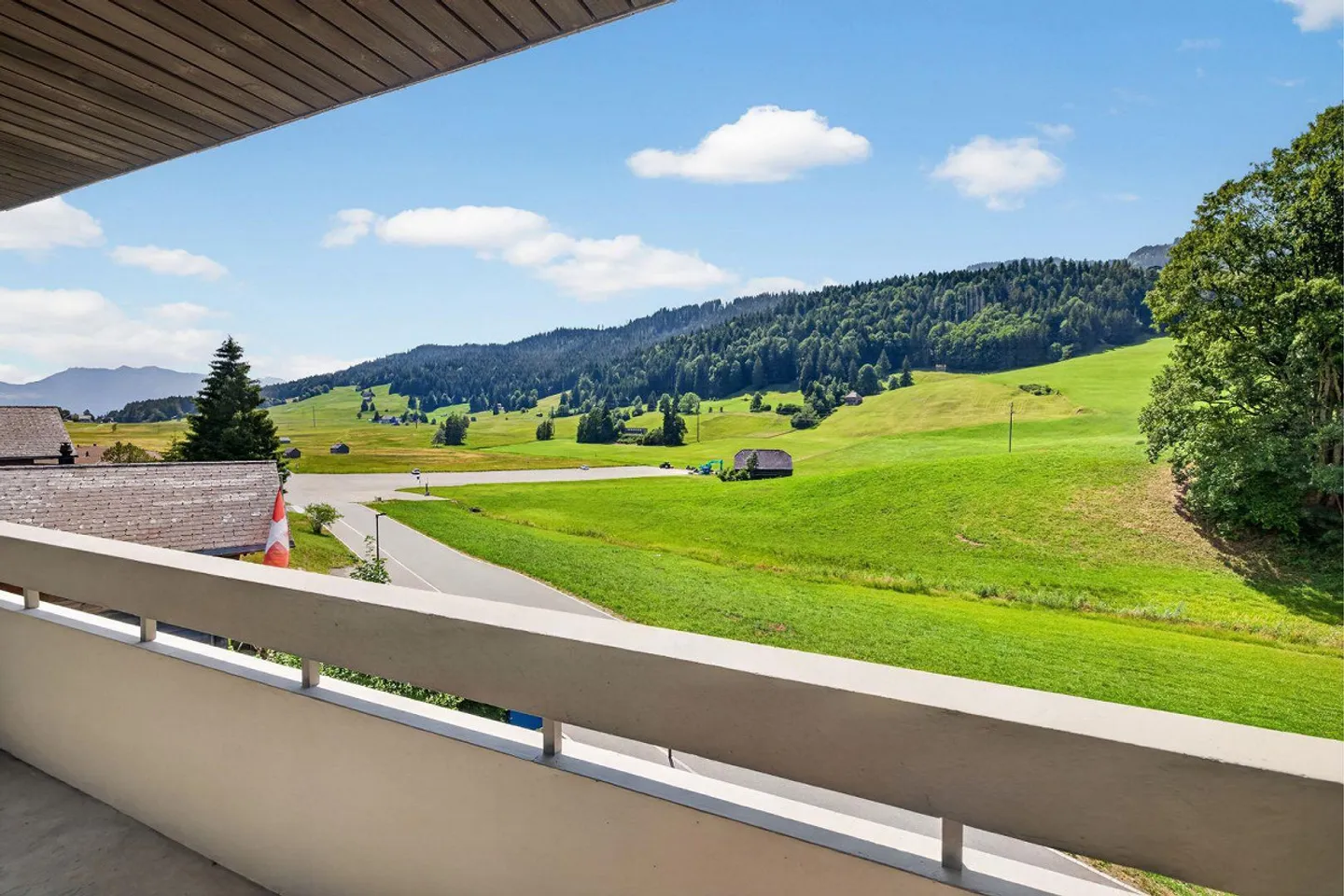 Sonniges 2.5-Zimmer-Feriendomizil mit Bergsicht, Loipe und Skilift ... - Photo 4 sur 12
