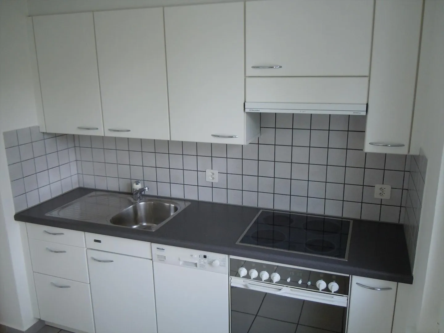 Appartamento in affitto - Foto 3 di 8