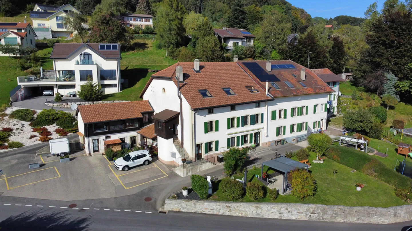 Mietshaus mit 3 Wohnungen - Foto 1 von 33