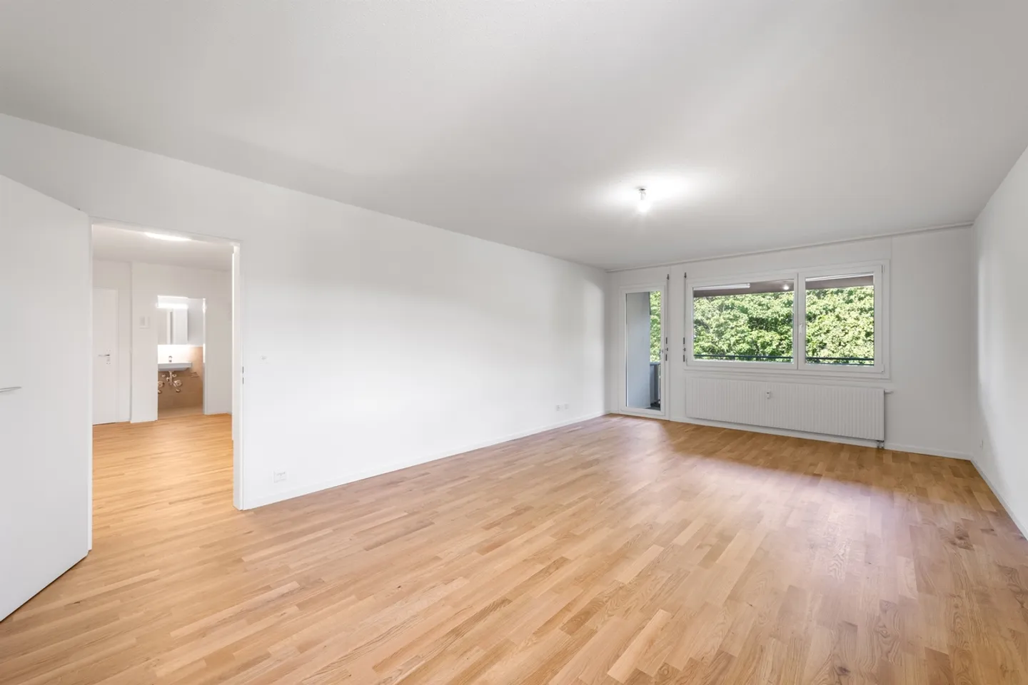 Vivre en famille dans un nouvel éclat, fraîchement rénové ! - Photo 3 sur 13