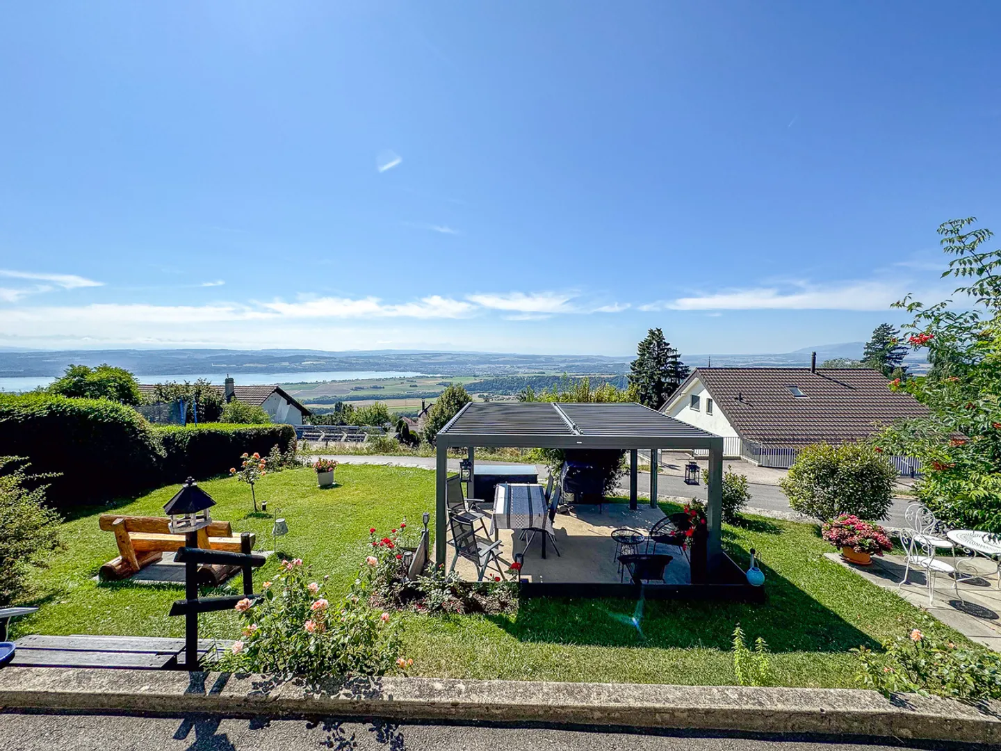 Mietshaus mit 3 Wohnungen - Foto 4 von 33