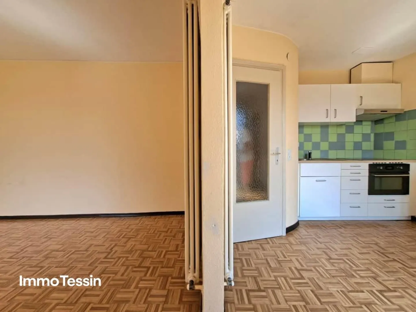 Historical House with 3 Apartments, Courtyard and the Charm of the Past... - Photo 8 of 13