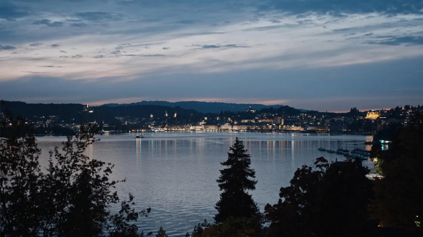 Terrain à bâtir dans la ville de Lucerne avec projet de villa approuvé - Photo 5 sur 5