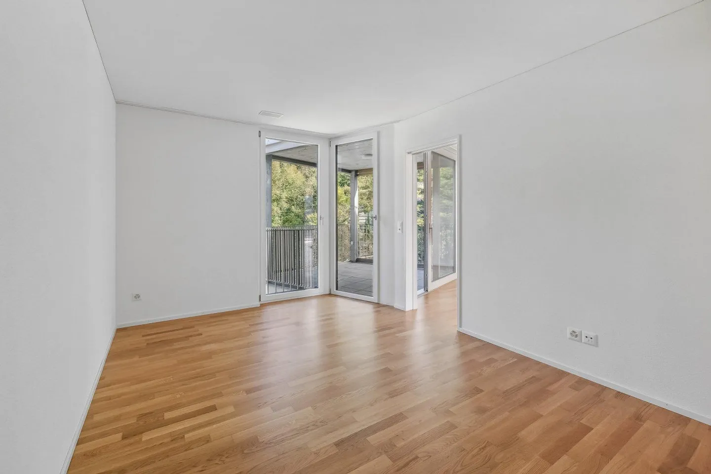 High-quality living comfort in an attractive environment - Photo 6 of 7