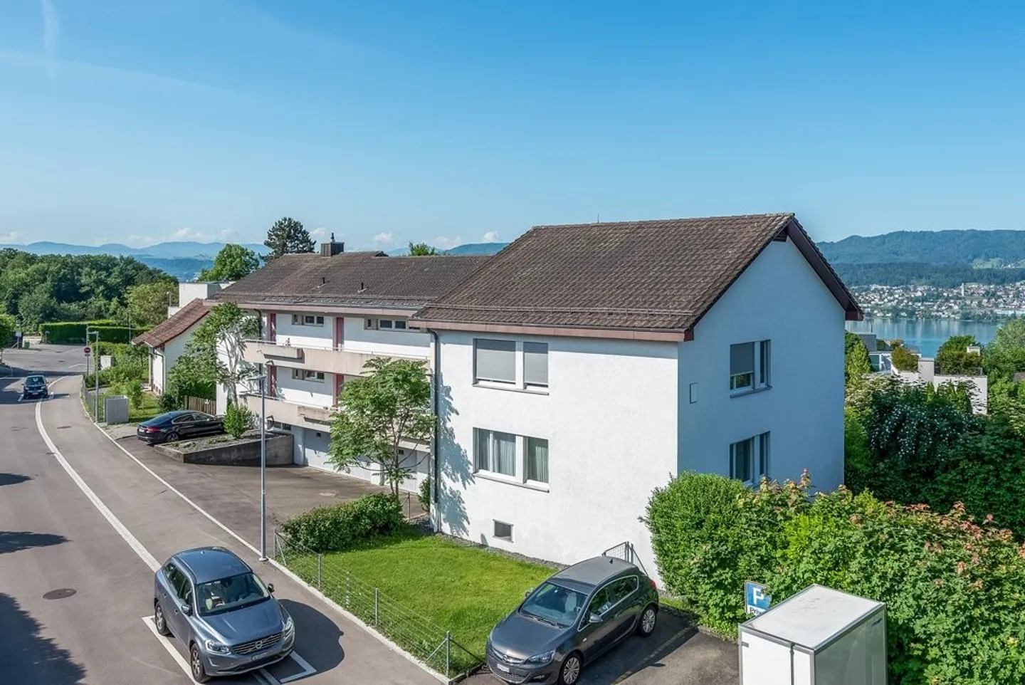 Parcheggio esterno - Foto 1 di 1