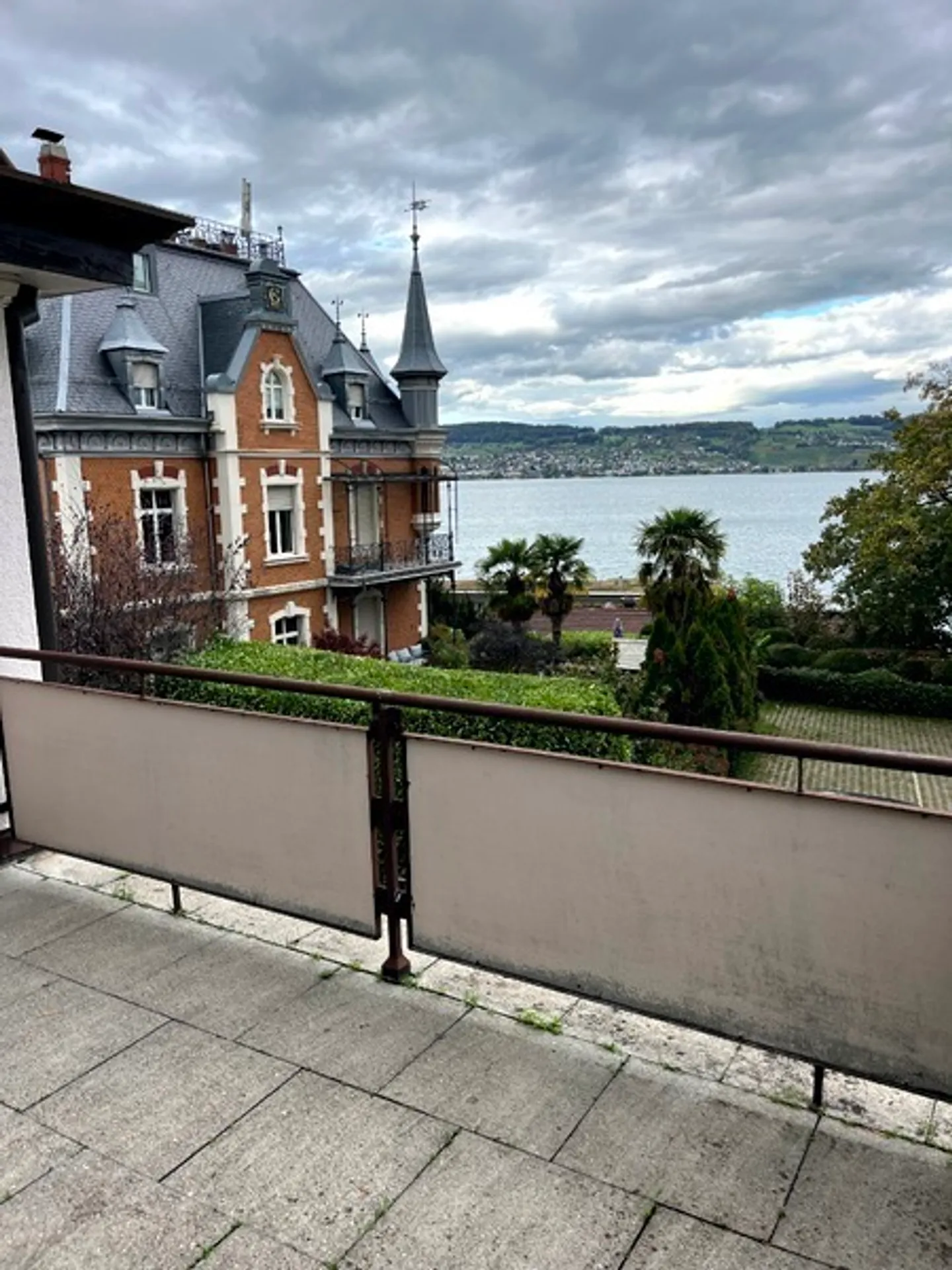 Appartamento da sogno con vista lago - Foto 8 di 10