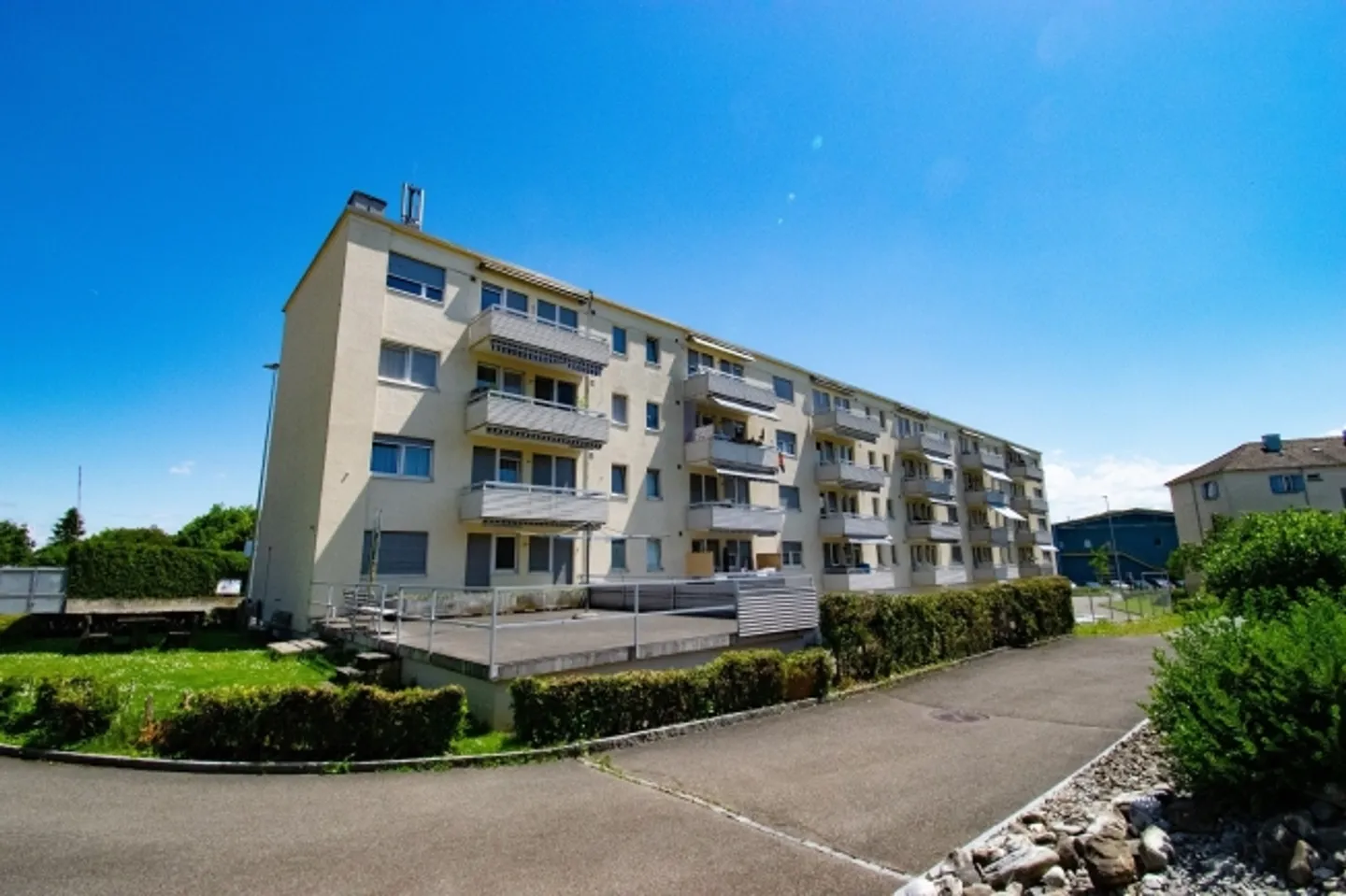 Spacious 3.5 room apartment in a central location - Photo 12 of 12