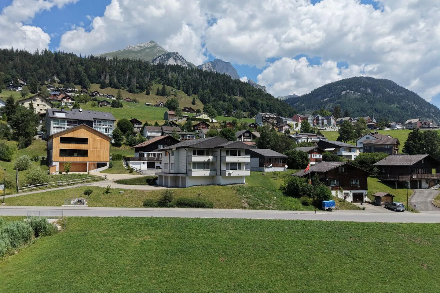Sonniges 3.5-Zimmer-Feriendomizil mit Bergsicht, Loipe und Skilift ... - Photo 11 sur 12
