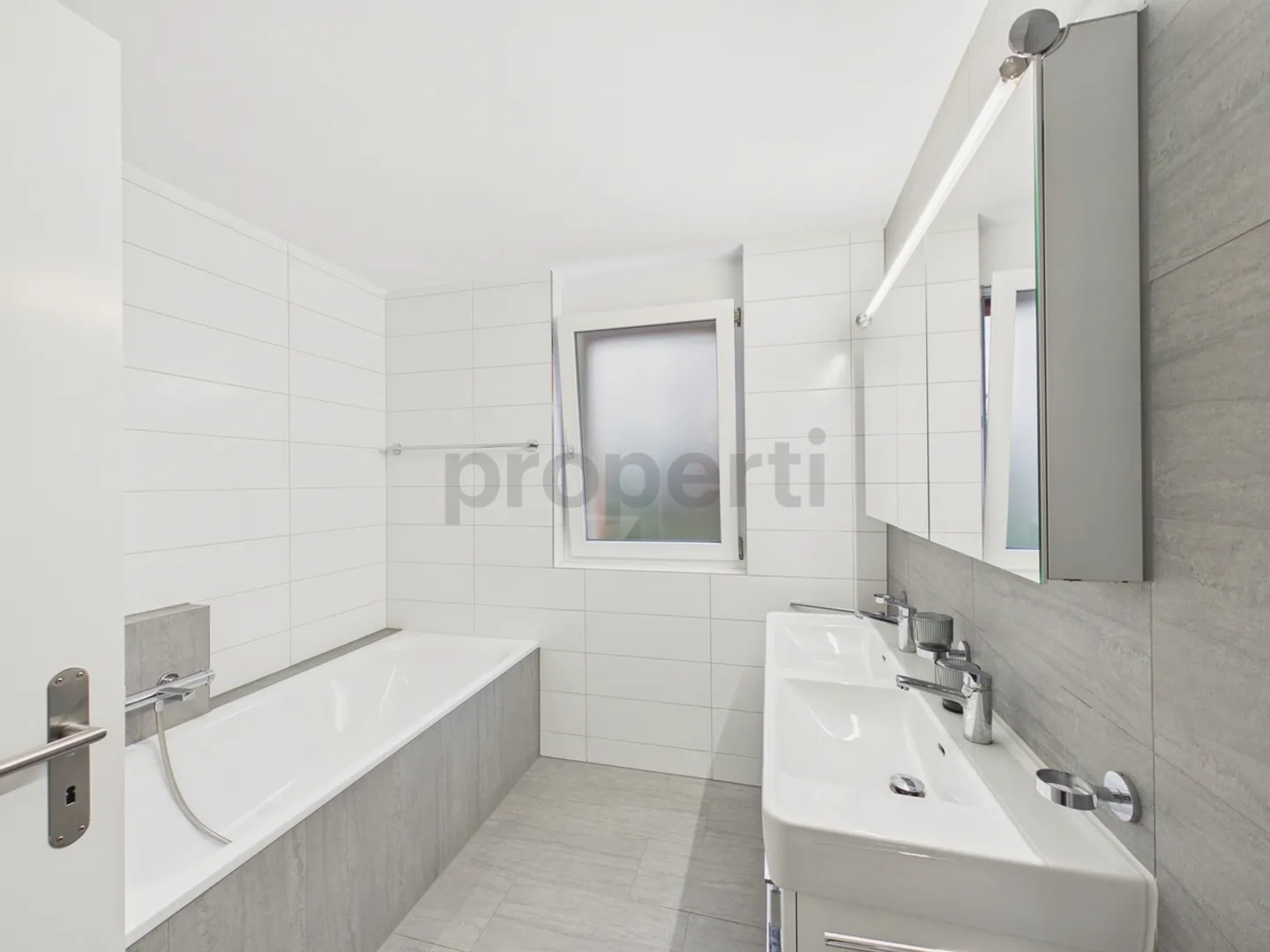 Investissement capital solide dans le Seeland bernois - 10 appartements, année de construction 2014 - Photo 8 sur 12