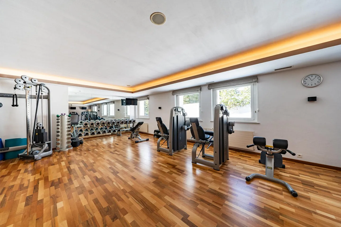 Appartamento moderno per le vacanze ad Arosa, 2 camere, balcone, garage sotterraneo - Foto 19 di 21