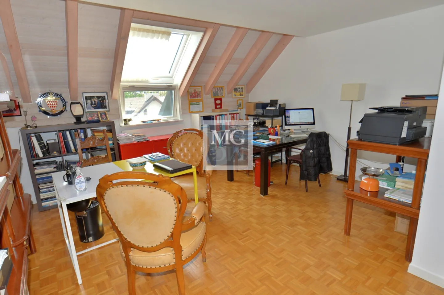 Mies - Duplex de 3,5 pièces avec 2 places de parking, calme et résidentiel - Photo 7 sur 9